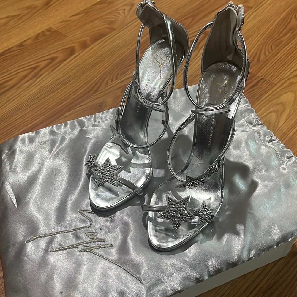 Giuseppe Star Heels